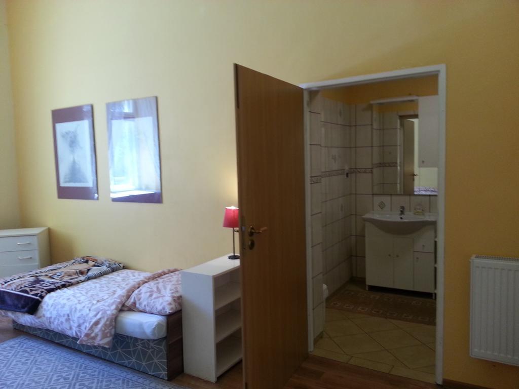 Palac Jastrowiec Ngoại thất bức ảnh