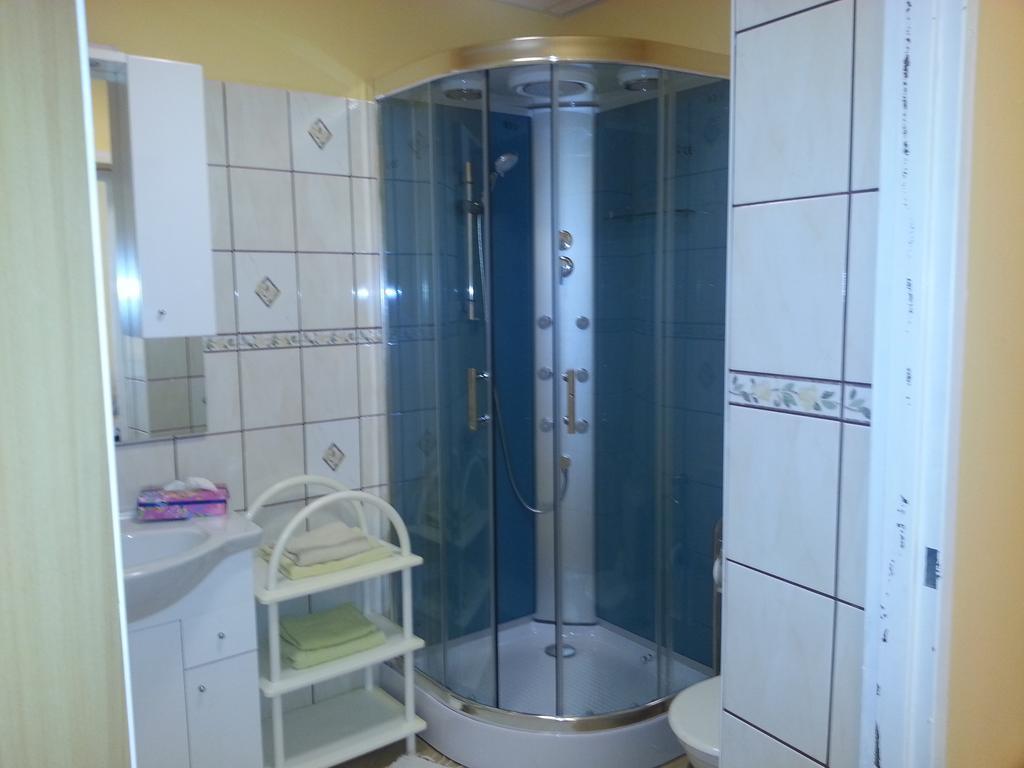 Palac Jastrowiec Ngoại thất bức ảnh